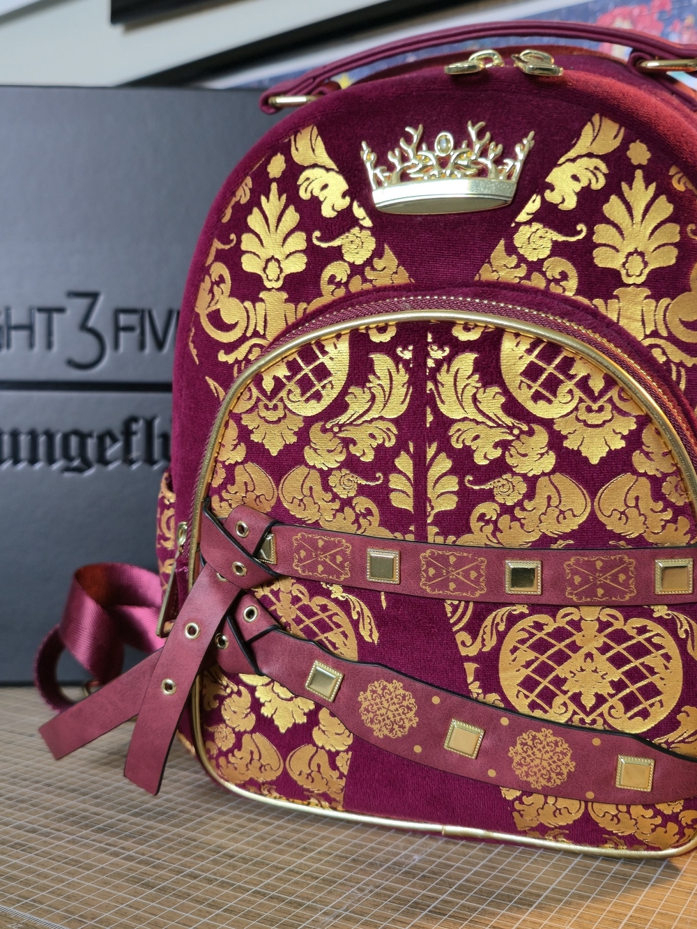 Loungefly Game Of Thrones-Cersei Mini Backpack - Designer Style